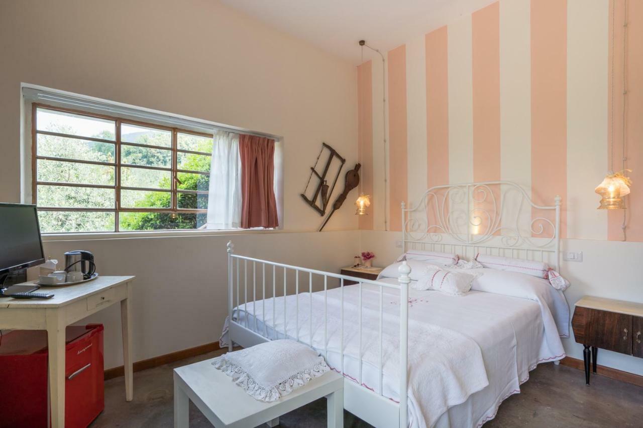 B&B Rosso Baccara Montevettolini Exterior photo